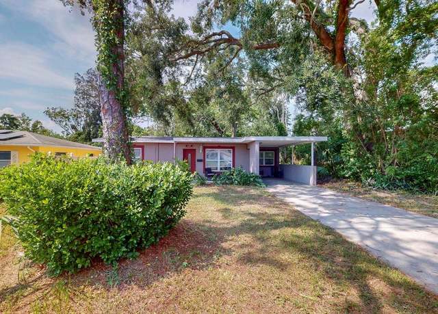 Property at 635 62nd Ave S, St Petersburg, FL 33705, 3 beds, 2 baths