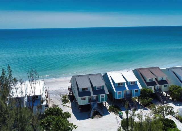 Property at 301 S Gulf Blvd #20, Placida, FL 33946, 2 beds, 2.5 baths