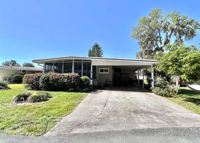 Property at 104 Valencia Cv, Leesburg, FL 34748, 3 beds, 2.5 baths