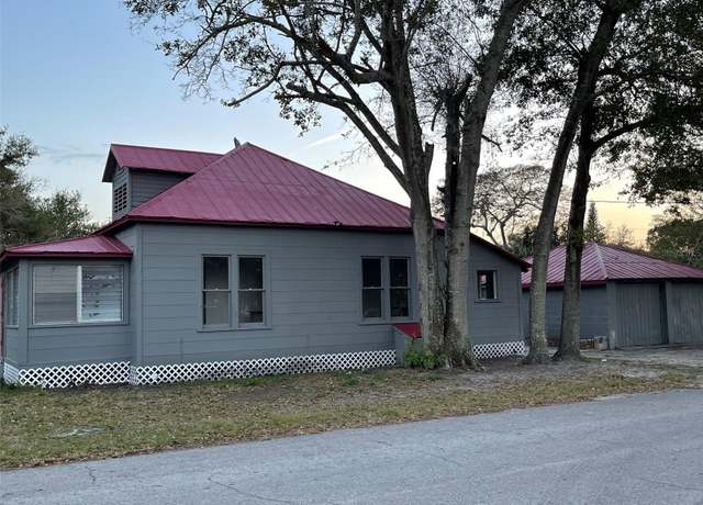 Property at 1400 Indiana Ave, Saint Cloud, FL 34769, 5 beds, 2 baths
