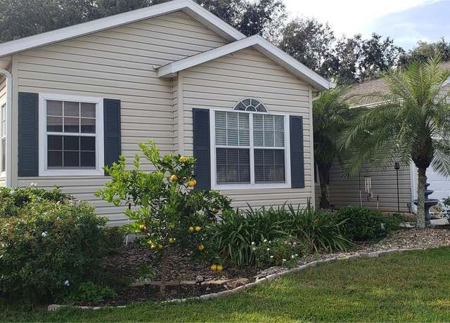Property at 3700 Plantation Blvd, Leesburg, FL 34748, 3 beds, 2.5 baths
