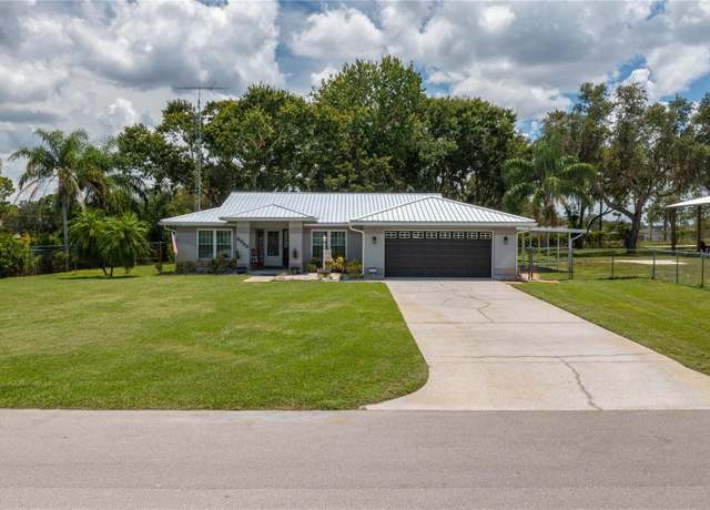 Property at 8958 Cypresswood Dr, Lake Wales, FL 33898, 3 beds, 2 baths
