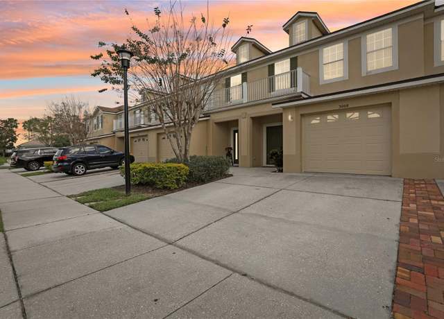 Property at 3008 Thornton Dr, Kissimmee, FL 34741, 3 beds, 2.5 baths