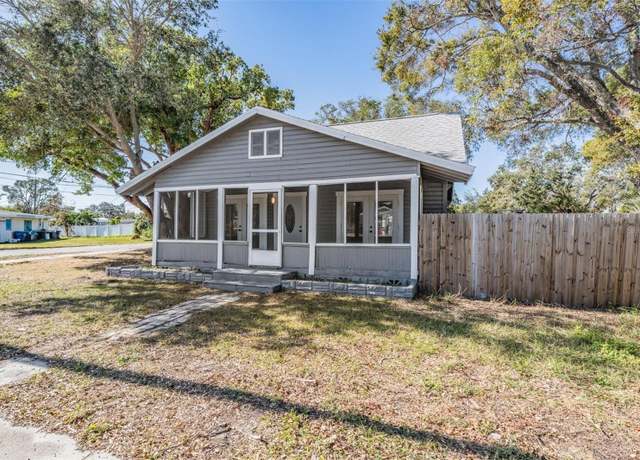 Property at 1599 Ridge Rd S, Largo, FL 33770, 3 beds, 2 baths