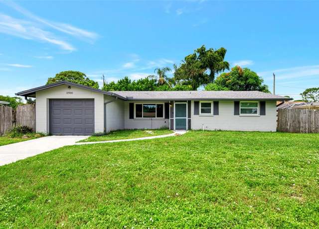 Property at 2900 Siesta Dr, Venice, FL 34293, 2 beds, 2 baths