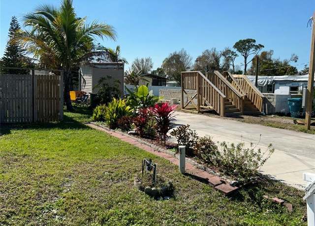 Property at 8237 Robert St, Englewood, FL 34224