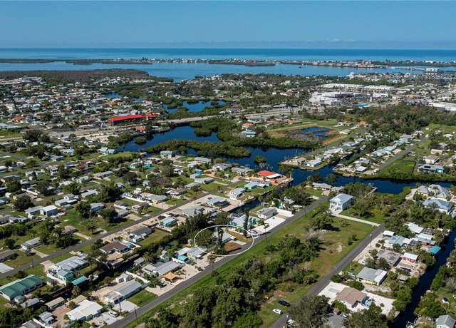 Property at 1157 North Ln, Englewood, FL 34224, 2 beds, 1 bath