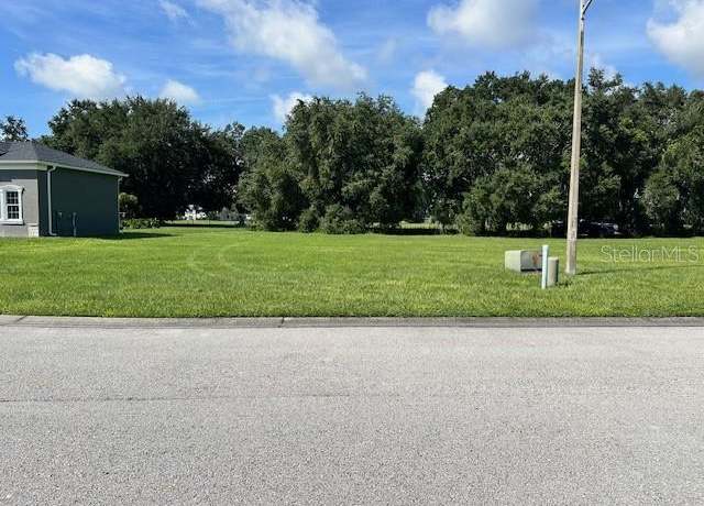 Property at 118 Laynewade Rd, Polk City, FL 33868