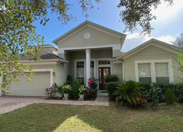Property at 912 Hire Cir, Ocoee, FL 34761, 4 beds, 3 baths