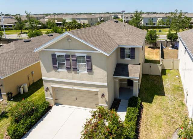 Property at 7486 Tuscan Bay Cir, Wesley Chapel, FL 33545, 4 beds, 2.5 baths