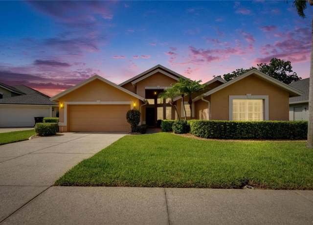 Property at 5303 Cottonwood Tree Cir, Valrico, FL 33596, 3 beds, 2.5 baths