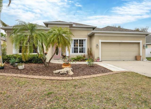 Property at 5806 43rd Ct E, Bradenton, FL 34203, 3 beds, 2 baths