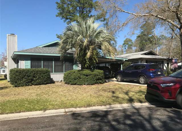 Property at 9028 NW 37th Cir, Gainesville, FL 32653, 2 beds, 2 baths
