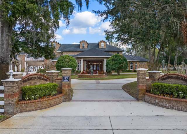 Property at 1501 Lake Markham Rd, Sanford, FL 32771, 8 beds, 6.5 baths
