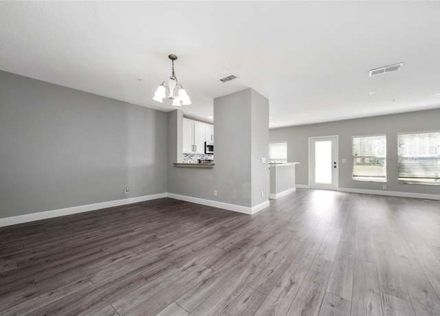Property at 5412 Caramella Dr, Orlando, FL 32829, 3 beds, 2.5 baths