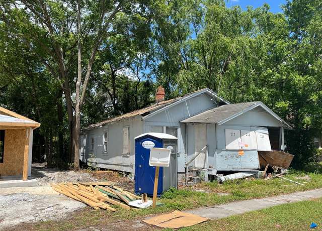Property at 2151 Mcquade St, Jacksonville, FL 32209, 2 beds, 1 bath