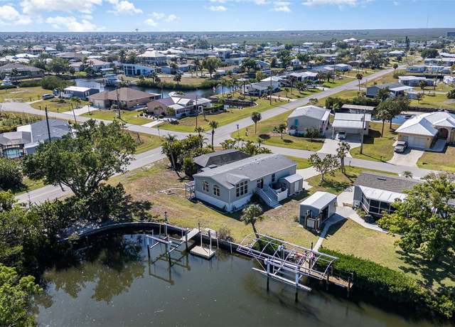 Property at 700 Dania Ct, Punta Gorda, FL 33950, 2 beds, 2 baths