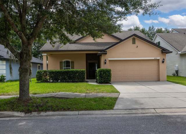 Property at 8216 NW 54th St, Gainesville, FL 32653, 4 beds, 3 baths