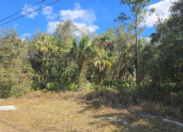 Property at 1133105509 & 1133105510 Lakeport St, North Port, FL 34288