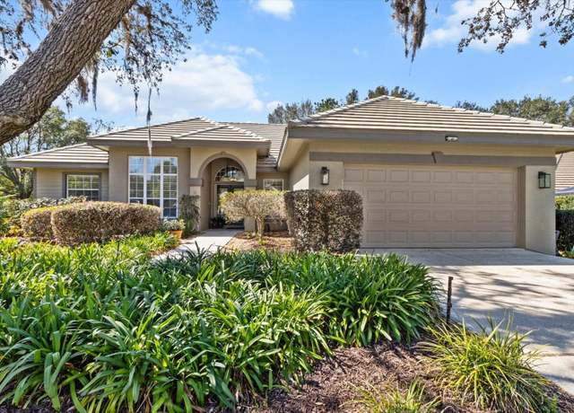 Property at 3153 N Barton Creek Cir, Lecanto, FL 34461, 4 beds, 3 baths