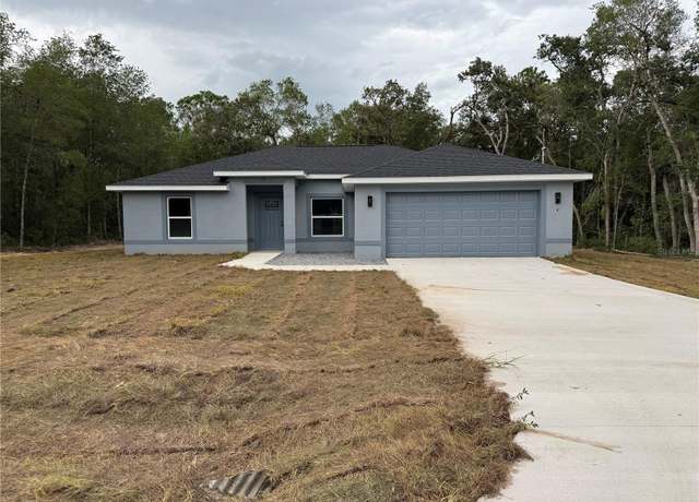Property at 4 Locust Pass Run, Ocala, FL 34472, 3 beds, 2 baths