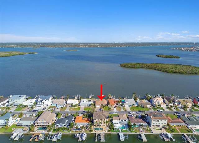 Property at 529 Johns Pass Ave, Madeira Beach, FL 33708, 4 beds, 2 baths