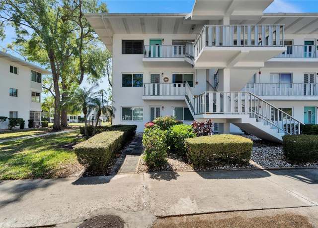 Property at 8454 111th St #201, Seminole, FL 33772, 1 bed, 1 bath
