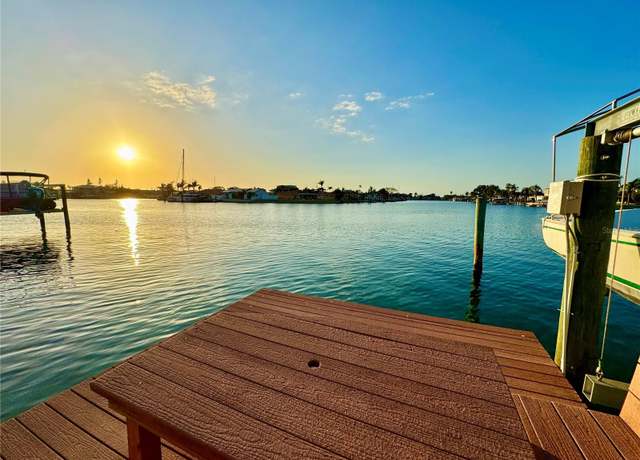 Property at 540 115th Ave, Treasure Island, FL 33706, 5 beds, 2 baths