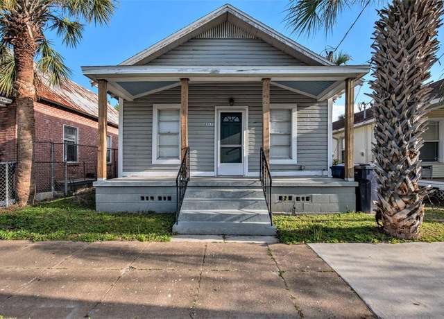 Property at 2317 W Chestnut St, Tampa, FL 33607, 4 beds, 2 baths