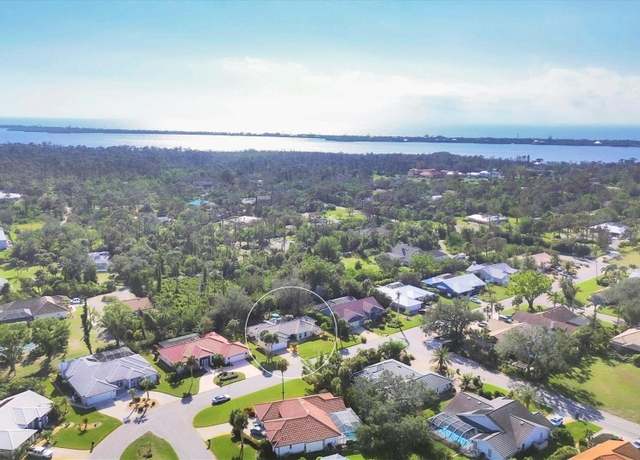 Property at 611 Pineneedle Ln, Englewood, FL 34223, 3 beds, 2 baths