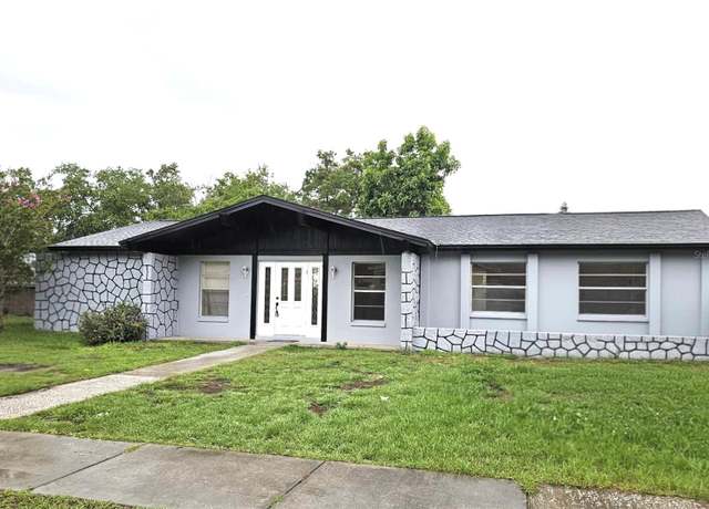 Property at 2202 Whitney Pl, Valrico, FL 33594, 4 beds, 2 baths