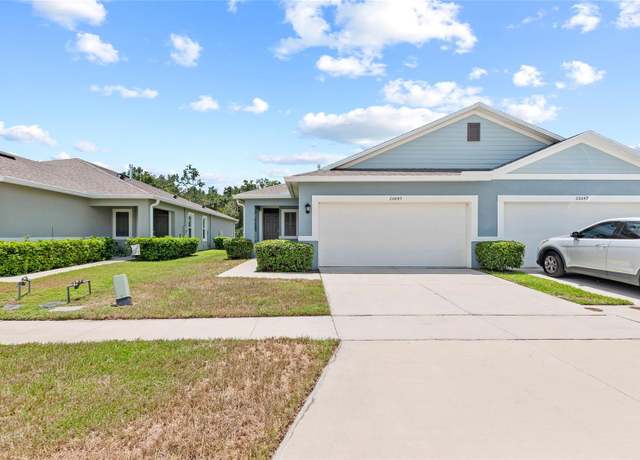 Property at 20043 Royal Tern Ct, Leesburg, FL 34748, 2 beds, 2 baths