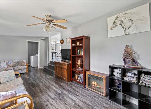 Property at 109 Stone Gate Ln, Port Orange, FL 32129, 3 beds, 2 baths