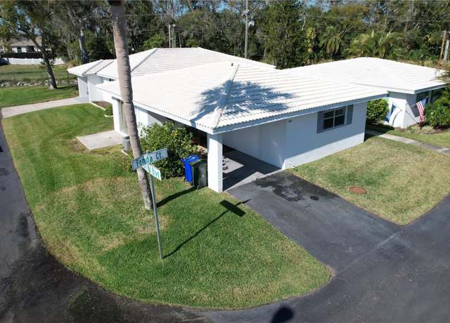 Property at 720 Fonda Ct #54, Lakeland, FL 33803, 2 beds, 1 bath