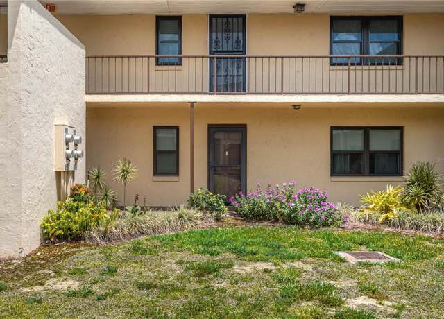 Property at 130 E Johnson Ave #102, Lake Wales, FL 33853, 2 beds, 2 baths