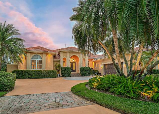 Property at 909 Macewen Dr, Osprey, FL 34229, 3 beds, 3.5 baths