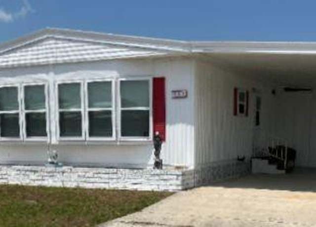 Property at 9003 30th Ave E, Palmetto, FL 34221, 2 beds, 2 baths