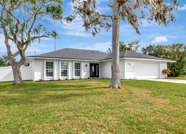 Property at 4618 Crestview Ln, Lakeland, FL 33813, 4 beds, 2 baths