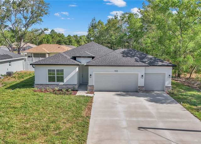Property at 9405 SE 159th Ln, Summerfield, FL 34491, 4 beds, 3 baths