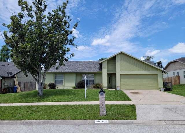 Property at 2816 Manor Hill Dr, Brandon, FL 33511, 4 beds, 2 baths