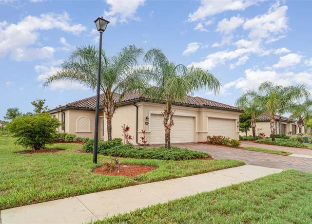 Property at 12515 Garibaldi Ln, Venice, FL 34293, 3 beds, 2 baths