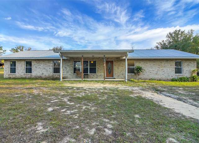 Property at 9236 County Road 48, Yalaha, FL 34797, 2 beds, 2 baths