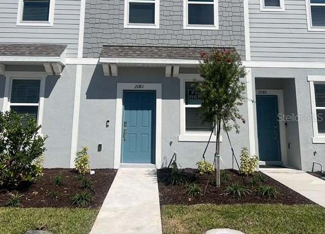 Property at 2081 Viewfinder St, Kissimmee, FL 34758, 2 beds, 2.5 baths