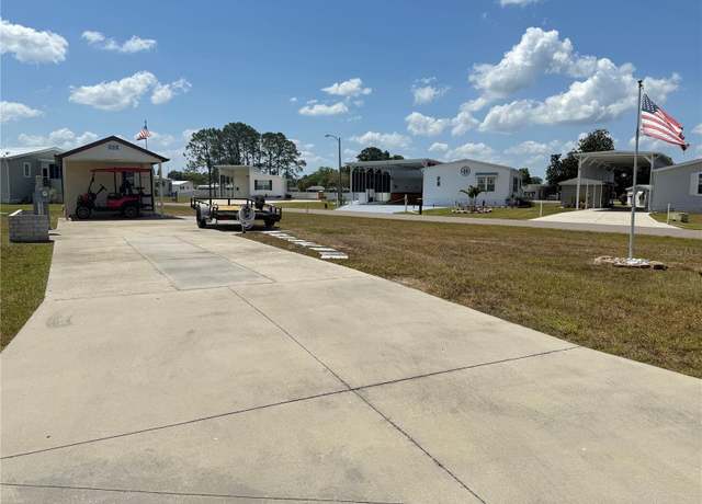 Property at 5017 Northshore Dr, Polk City, FL 33868