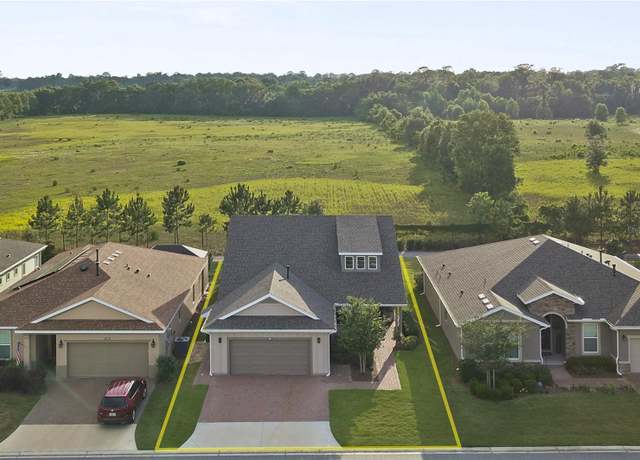 Property at 5589 NW 40th Loop, Ocala, FL 34482, 2 beds, 2 baths