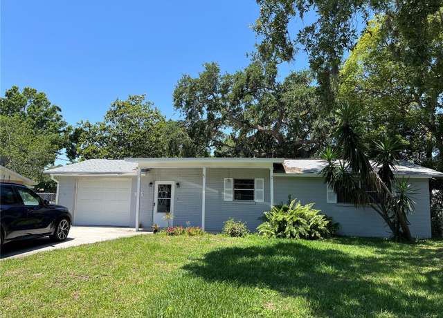 Property at 835 5th St, Port Orange, FL 32129, 2 beds, 1.5 baths