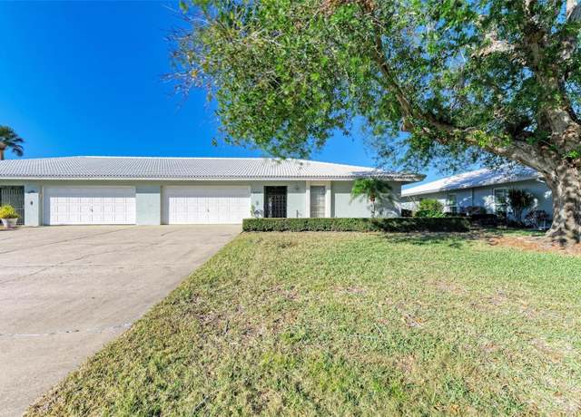 Property at 6704 11th Ave W, Bradenton, FL 34209, 2 beds, 2 baths