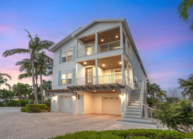 Property at 497 Island Cir, Sarasota, FL 34242, 4 beds, 3.5 baths