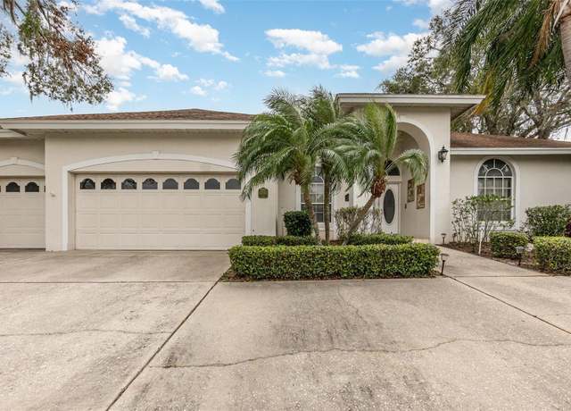 Property at 6850 Huntington Hills Blvd, Lakeland, FL 33810, 5 beds, 3 baths