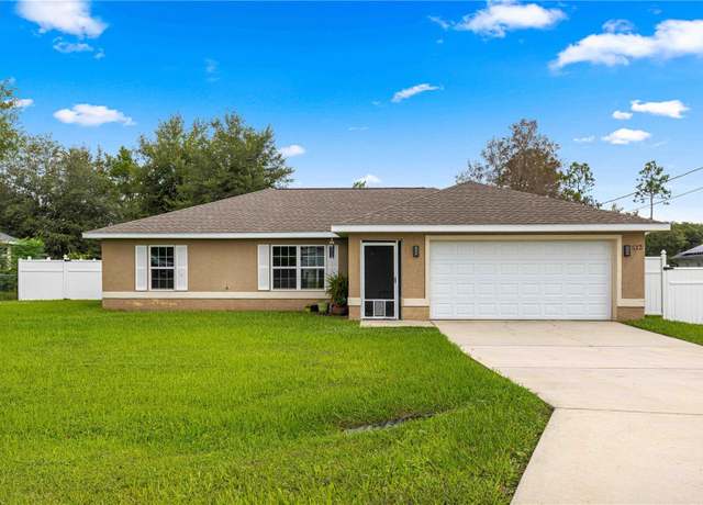 Property at 512 Pine Way, Ocala, FL 34472, 3 beds, 2 baths